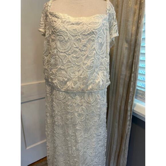 3X ROBBIE BEE white lacy maxi dress - Picture 2 of 5